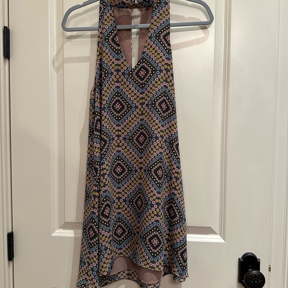 Olivaceous Multicolor Backless Mini Dress
